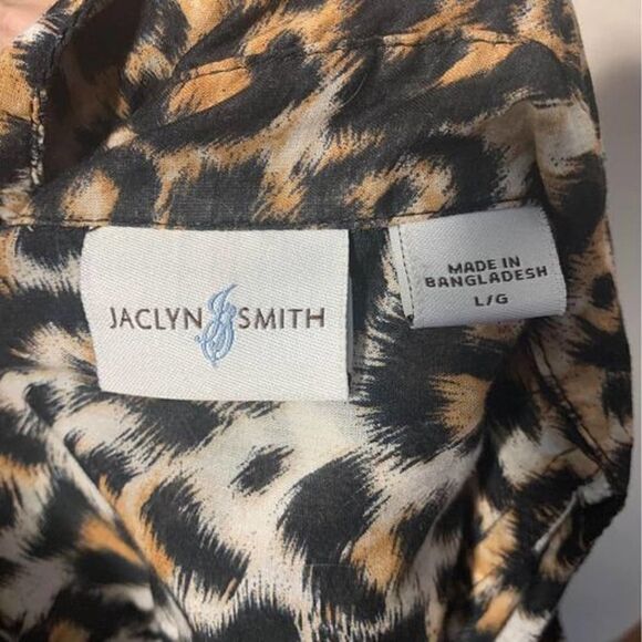 Leopard Print Sz LG Top/blouse. Long Sleeve/roll Tab ~Jaclyn Smith~ Button Down - Picture 7 of 10